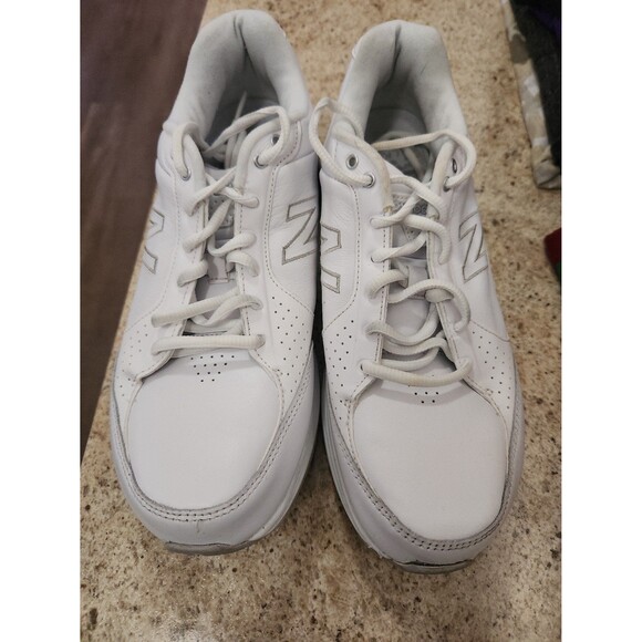 New Balance - Picture 4 of 8